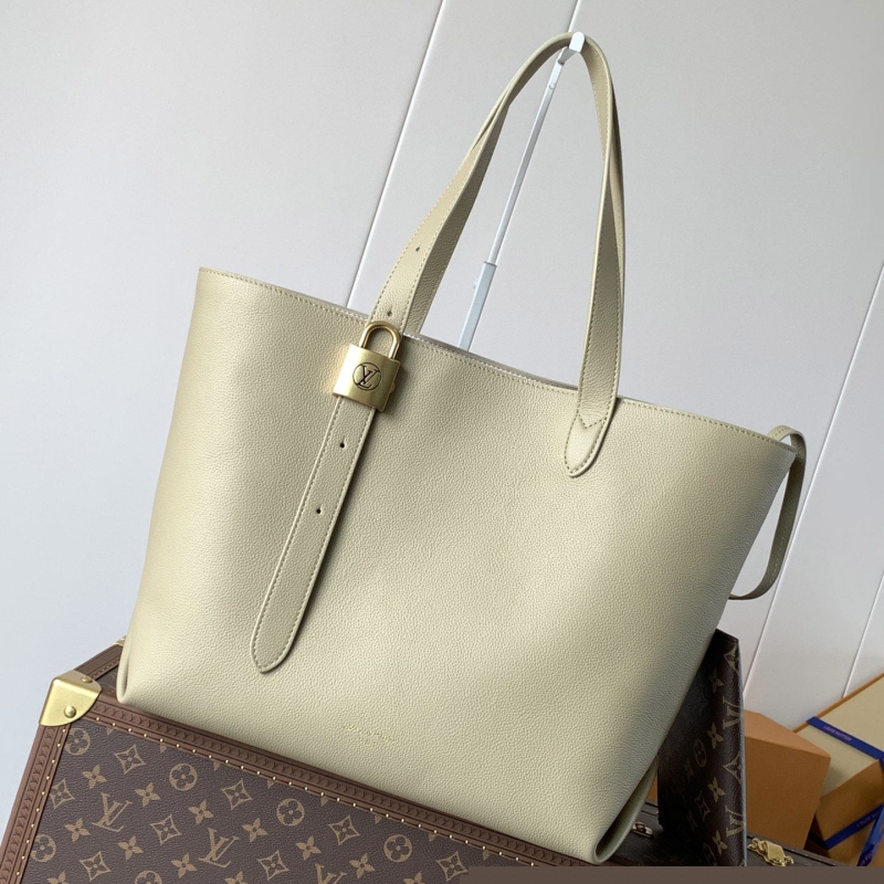 LV Shopping Bags